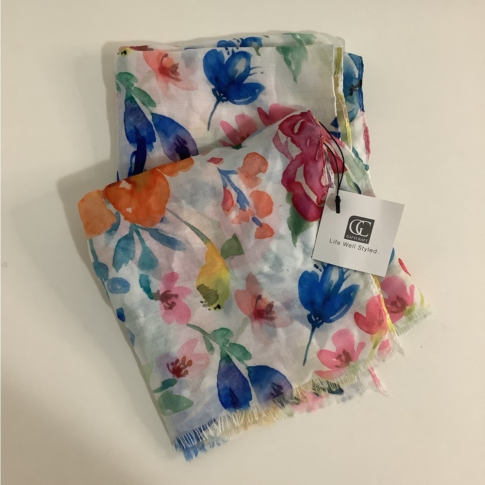 GC Giftcraft Life Well Styled Multicolor Floral Scarf 🧣 , Brand New